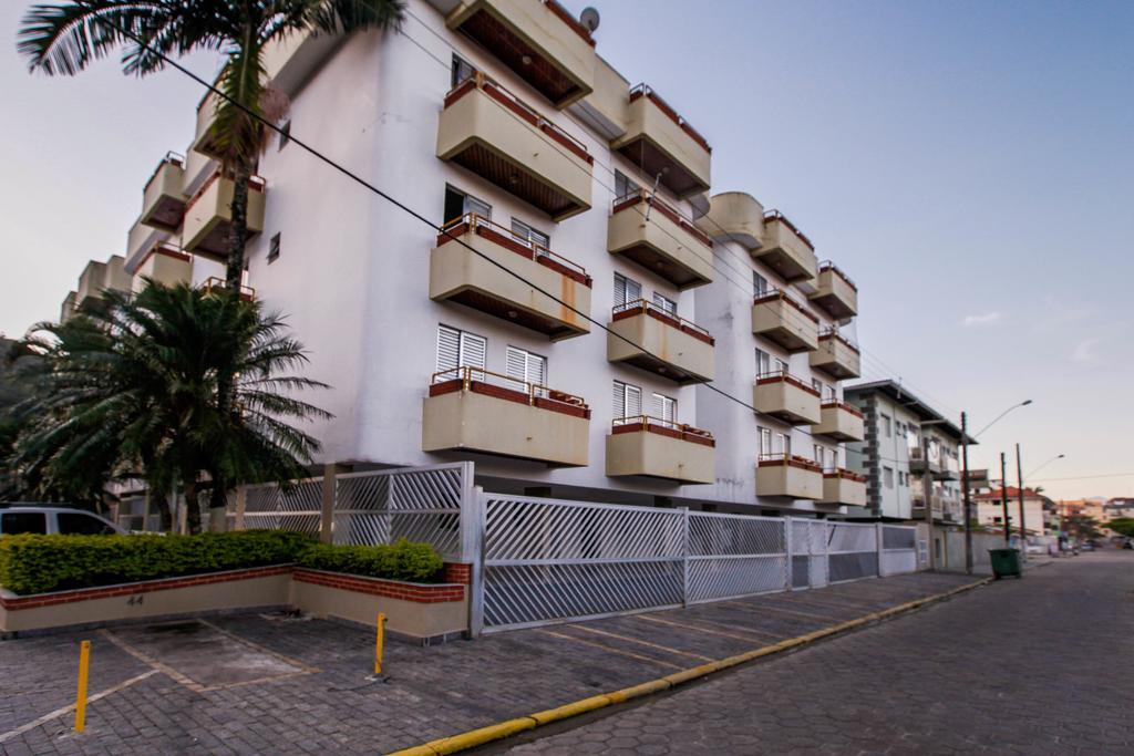 Edificio Ximenes II Apartment อูบาตูบา ภายนอก รูปภาพ
