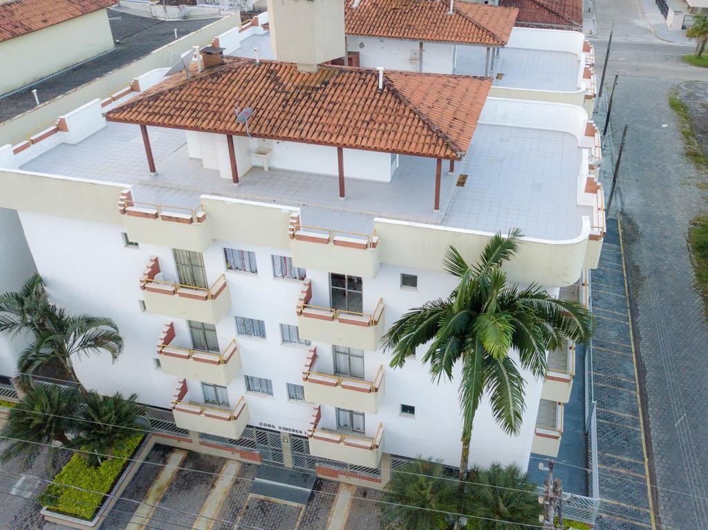 Edificio Ximenes II Apartment อูบาตูบา ภายนอก รูปภาพ