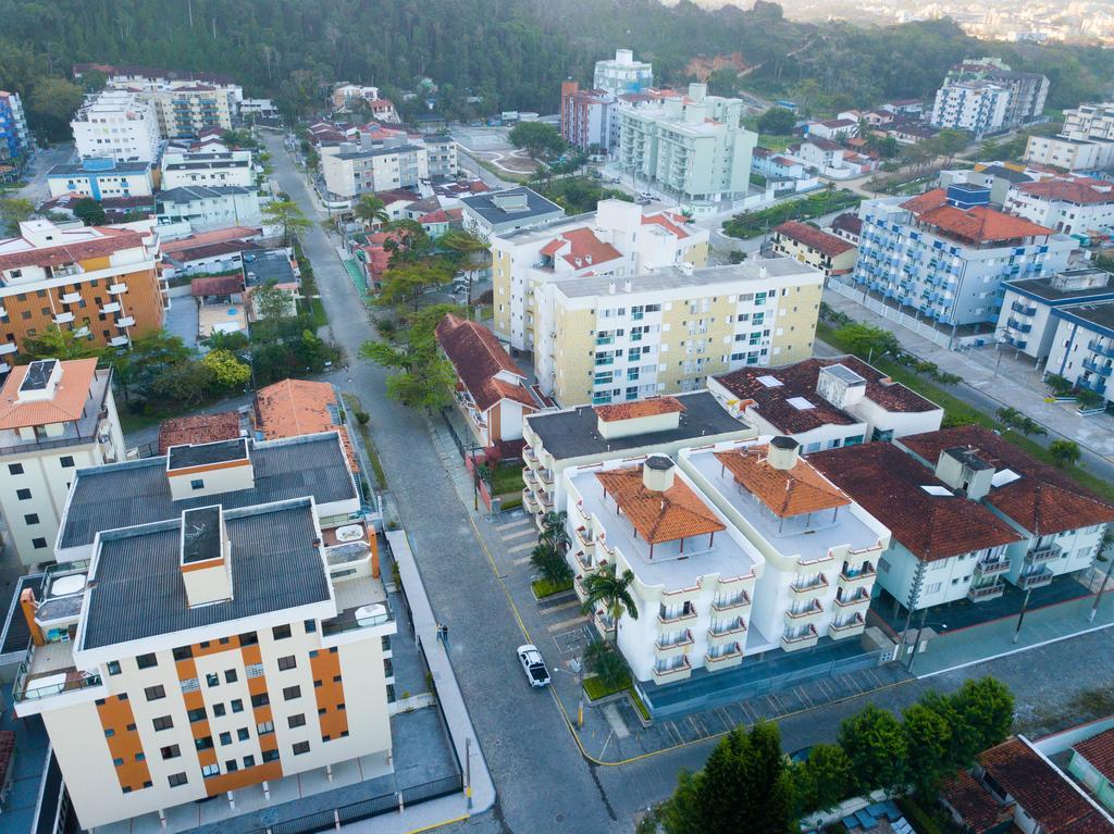 Edificio Ximenes II Apartment อูบาตูบา ภายนอก รูปภาพ