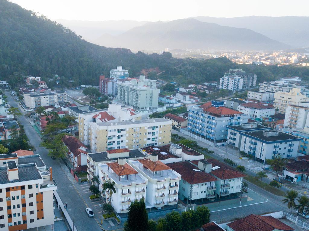 Edificio Ximenes II Apartment อูบาตูบา ภายนอก รูปภาพ